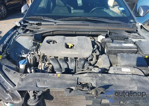 2019 Hyundai Veloster 2.0 Premium z USA, uszkodzony, nr VIN KMHTG6AFXKU015885